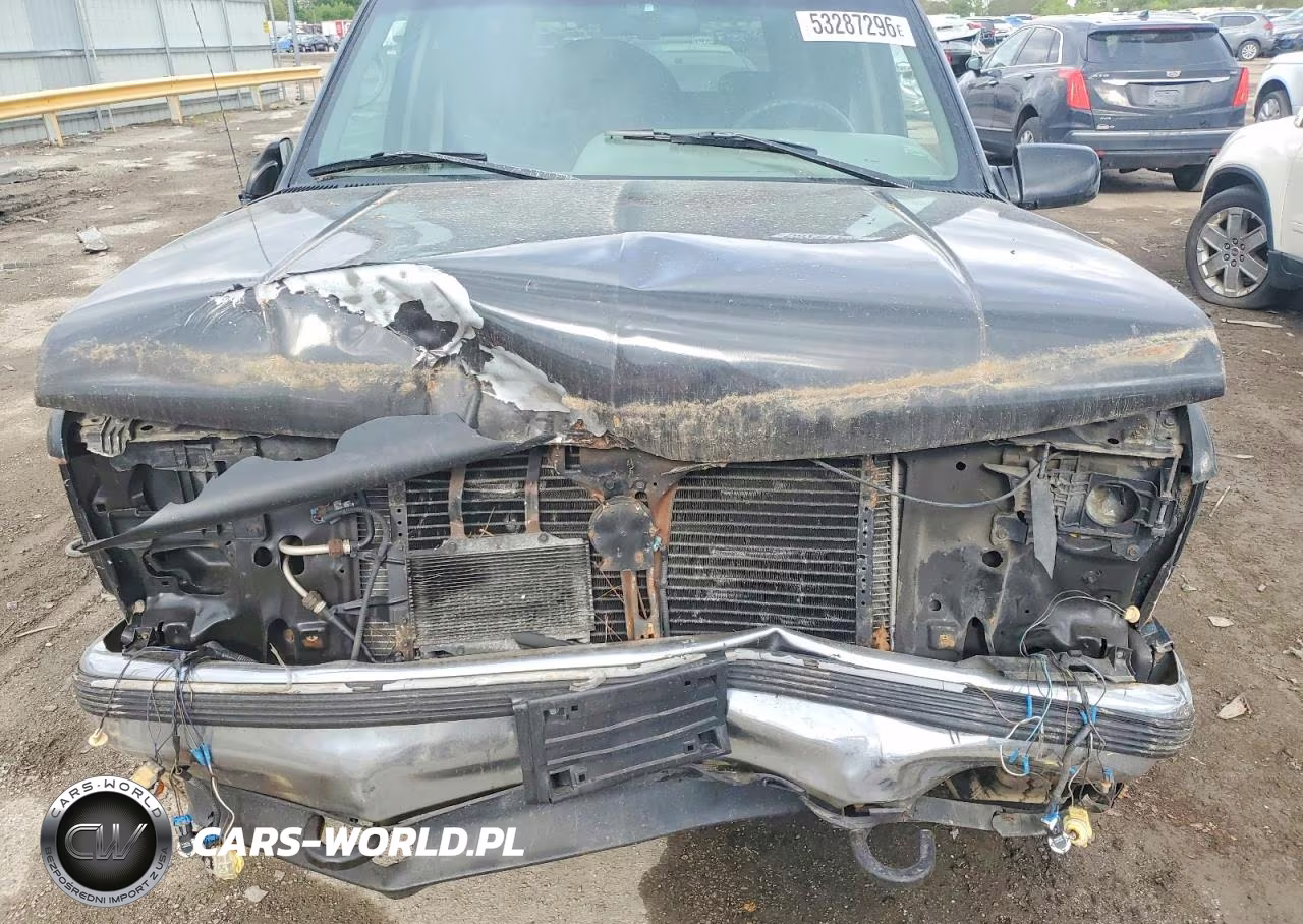 1995 Chevrolet Tahoe K1500 VIN:1GNEK13KXSJ458748 - 12