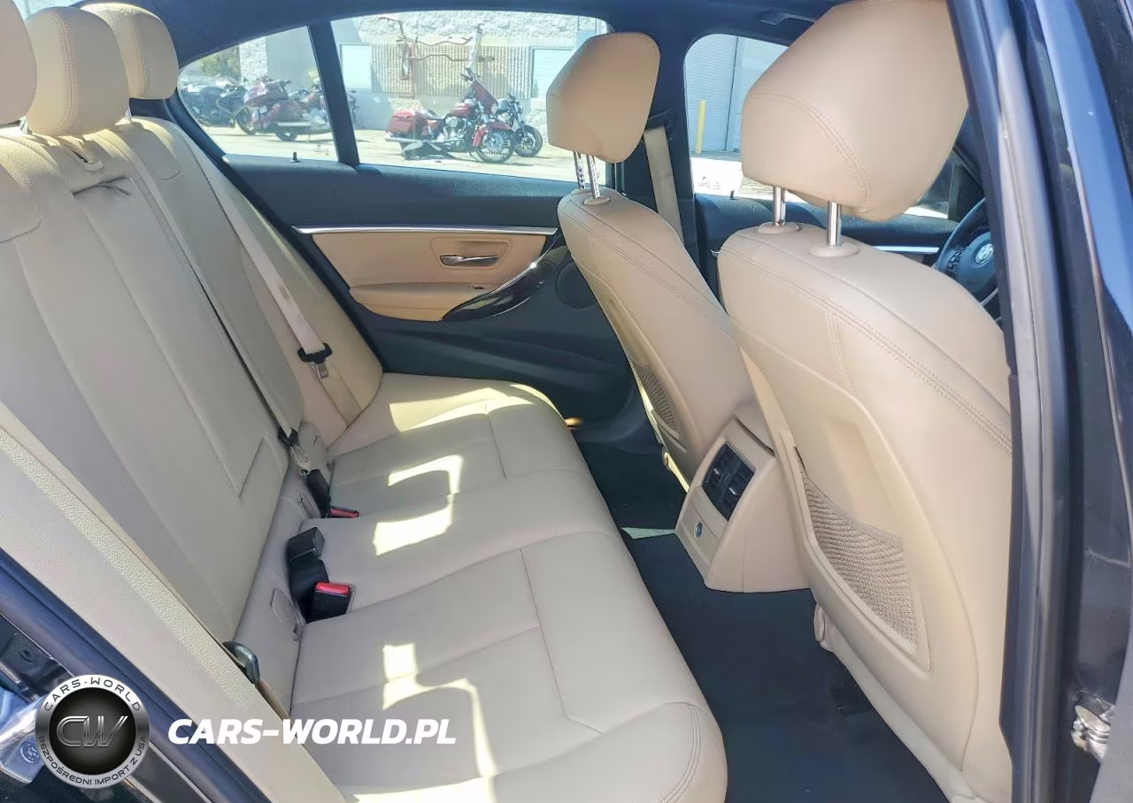 2017 BMW 330 I VIN:WBA8B9G50HNU09565 - 10