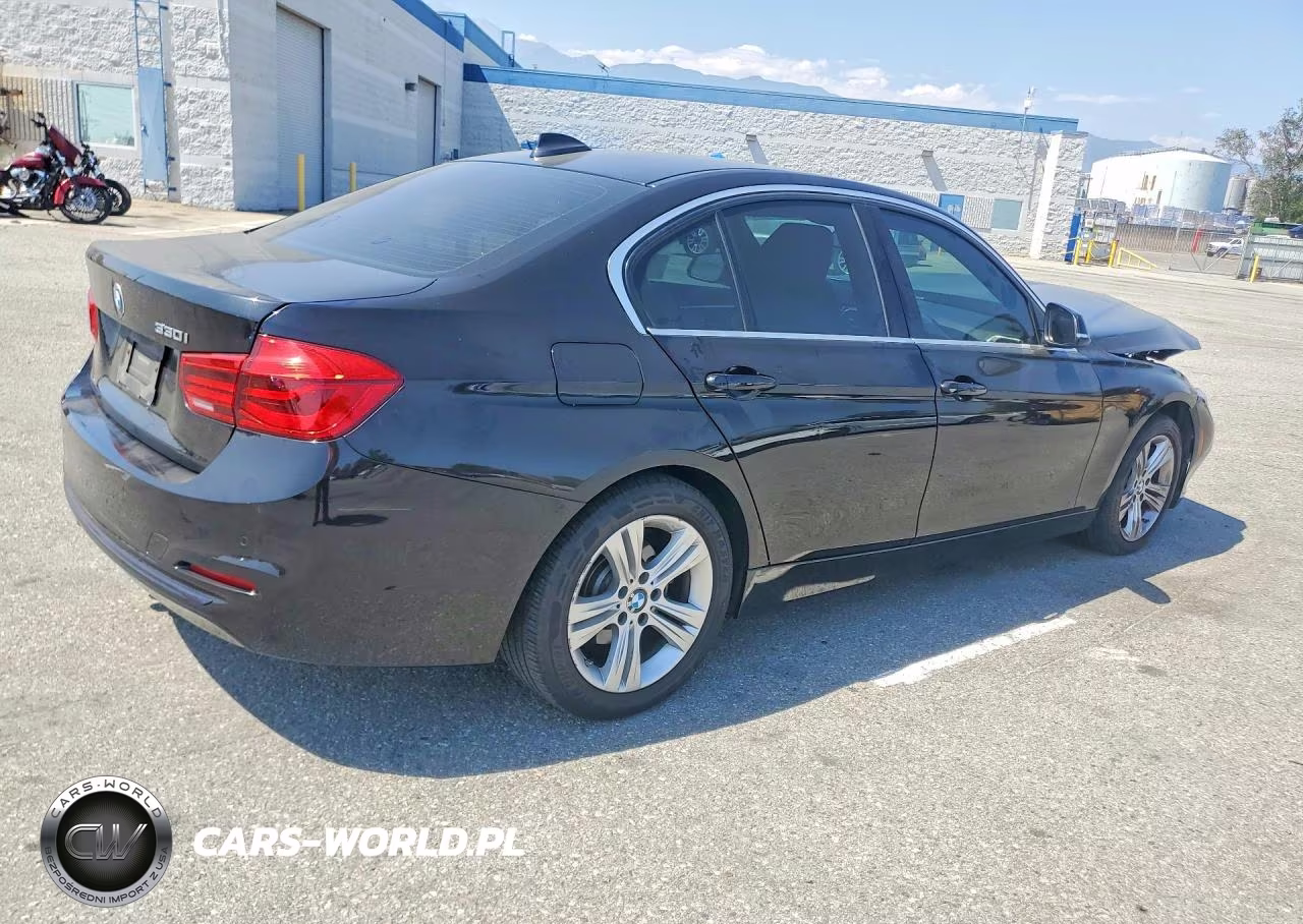 2017 BMW 330 I VIN:WBA8B9G50HNU09565 - 3