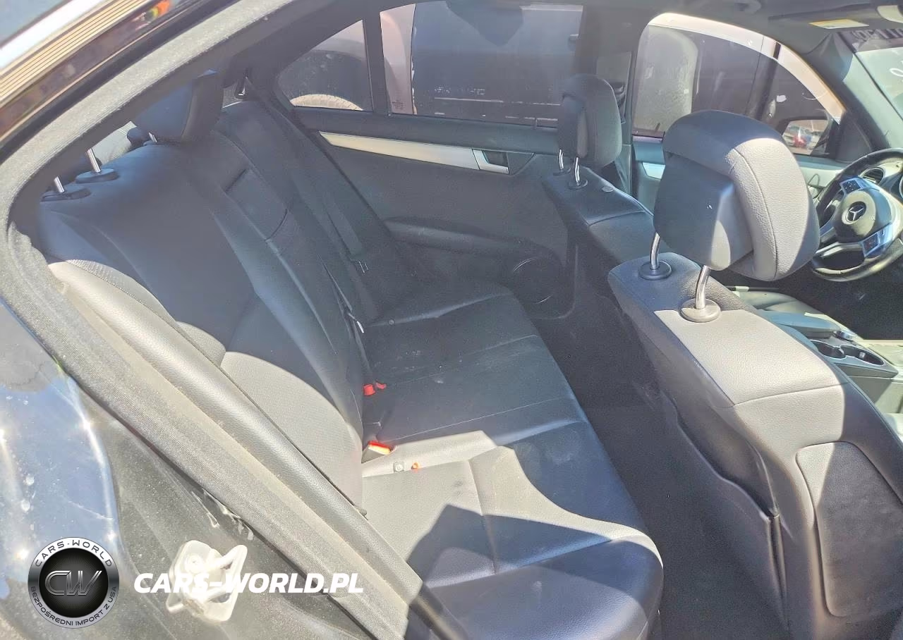 2013 Mercedes-Benz C 250 VIN:WDDGF4HB9DR263783 - 10