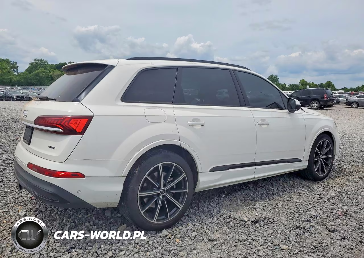 2020 Audi Q7 Prestige VIN:WA1VXAF74LD011702 - 3