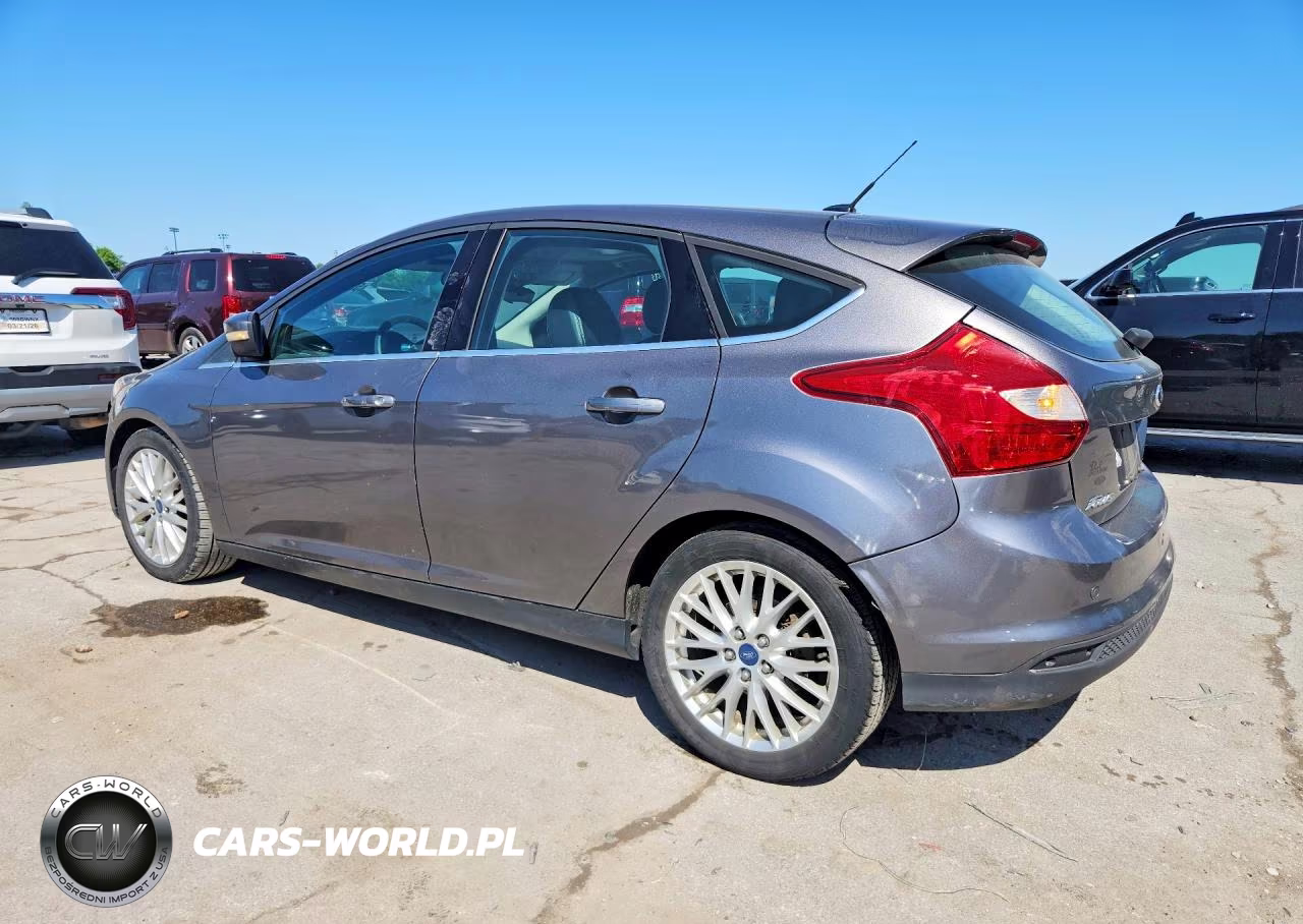 2013 Ford Focus Titanium VIN:1FADP3N24DL106258 - 2
