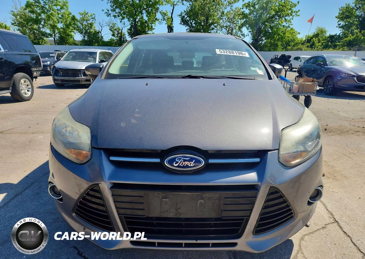 2013 Ford Focus Titanium VIN:1FADP3N24DL106258 - 5