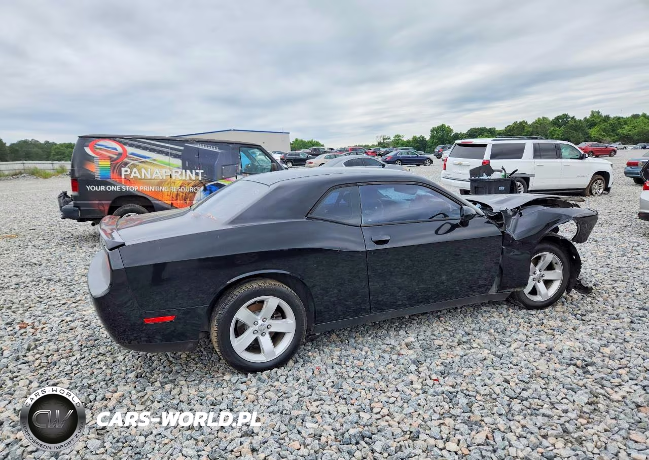 2013 Dodge Challenger Sxt VIN:2C3CDYAG5DH646023 - 3