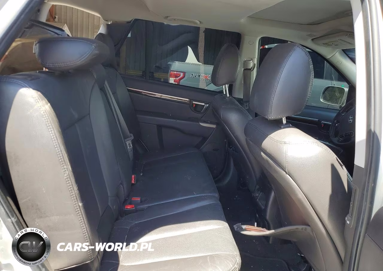 2012 Hyundai Santa Fe Limited VIN:5XYZKDAG3CG167634 - 10