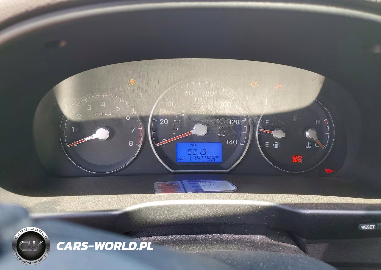 2012 Hyundai Santa Fe Limited VIN:5XYZKDAG3CG167634 - 9