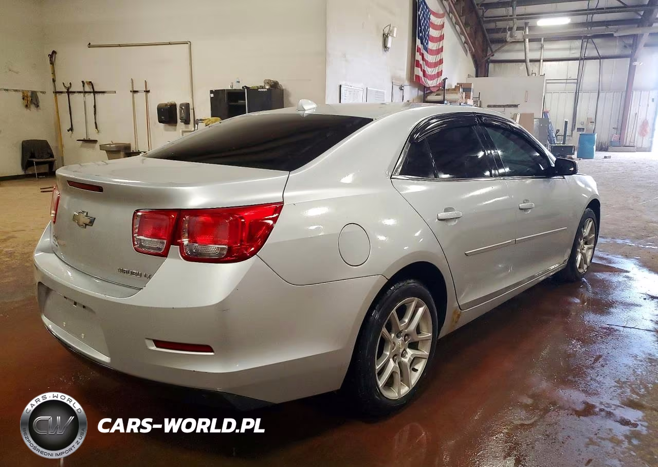 2014 Chevrolet Malibu 1Lt VIN:1G11C5SL8EF165078 - 3