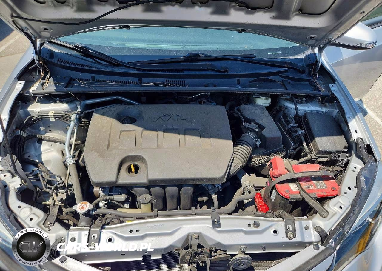 2018 Toyota Corolla Se VIN:5YFBURHE3JP785381 - 11