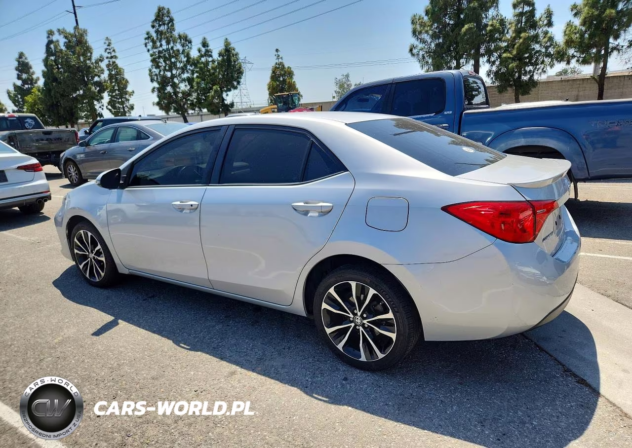 2018 Toyota Corolla Se VIN:5YFBURHE3JP785381 - 2