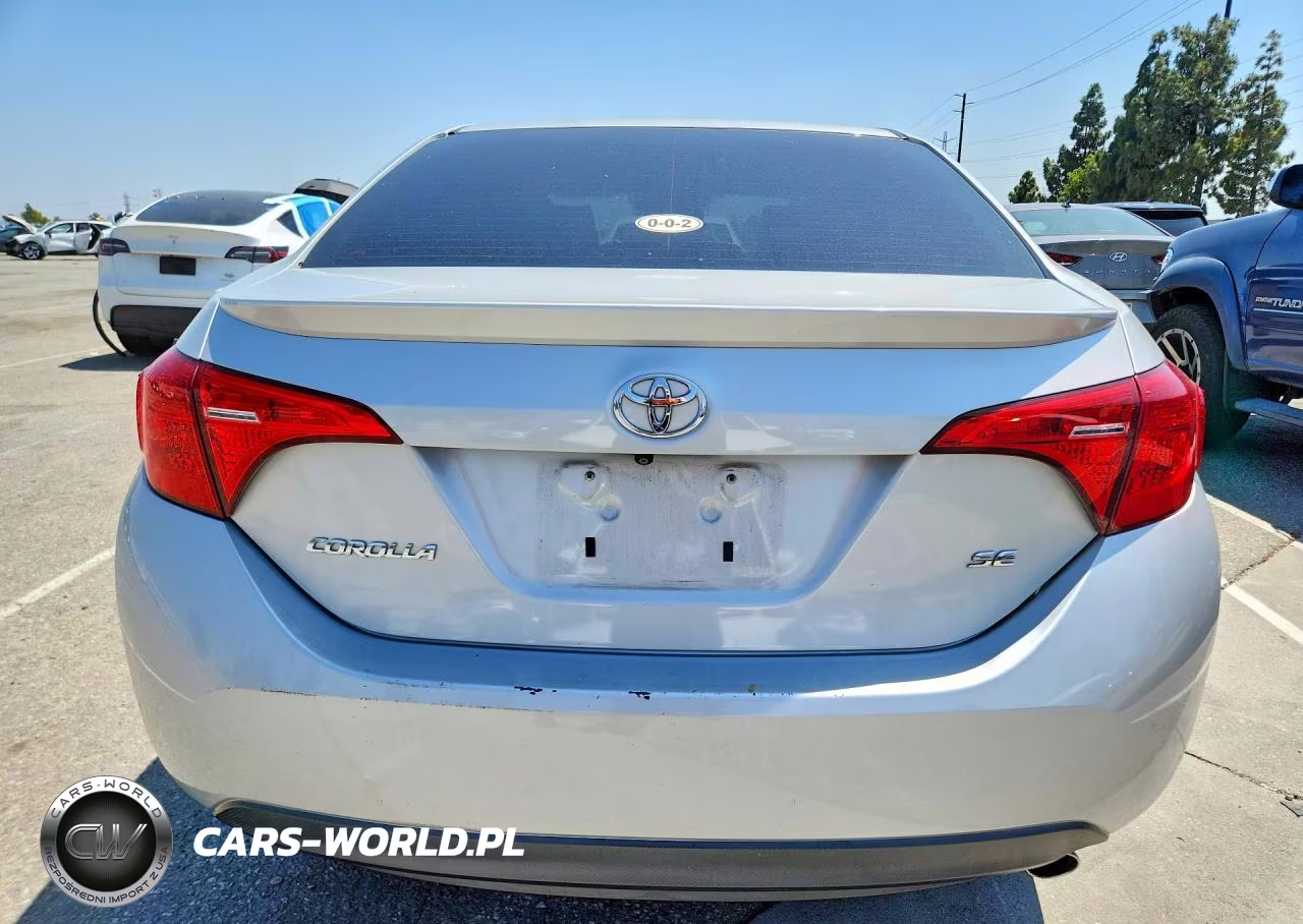 2018 Toyota Corolla Se VIN:5YFBURHE3JP785381 - 6