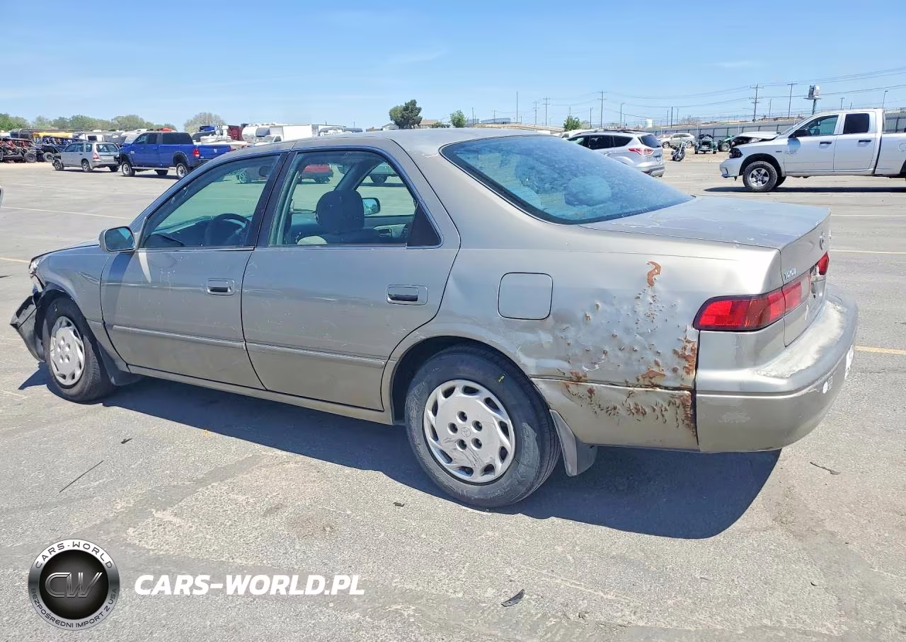 1998 Toyota Camry Le VIN:JT2BG22K0W0246658 - 2