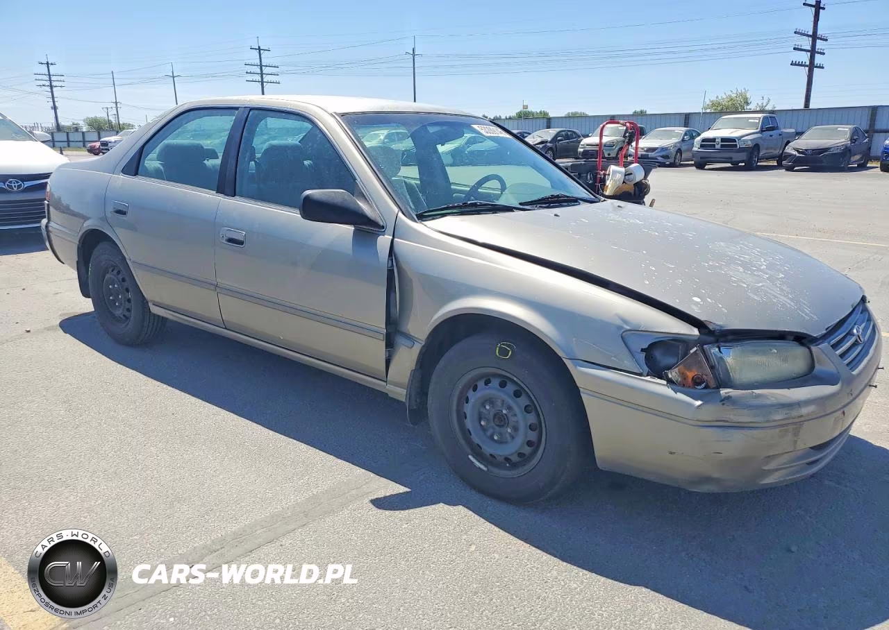 1998 Toyota Camry Le VIN:JT2BG22K0W0246658 - 4