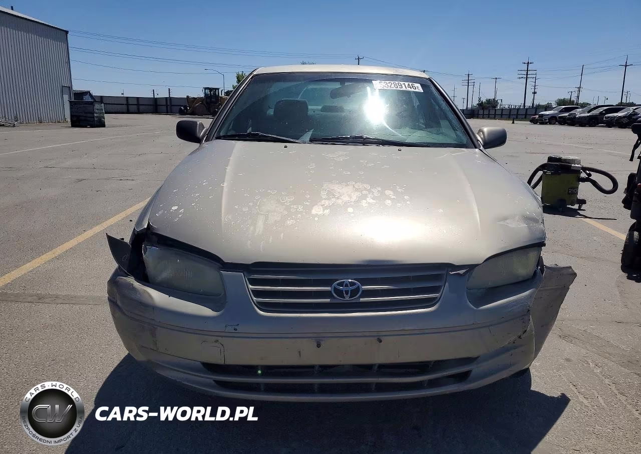 1998 Toyota Camry Le VIN:JT2BG22K0W0246658 - 5