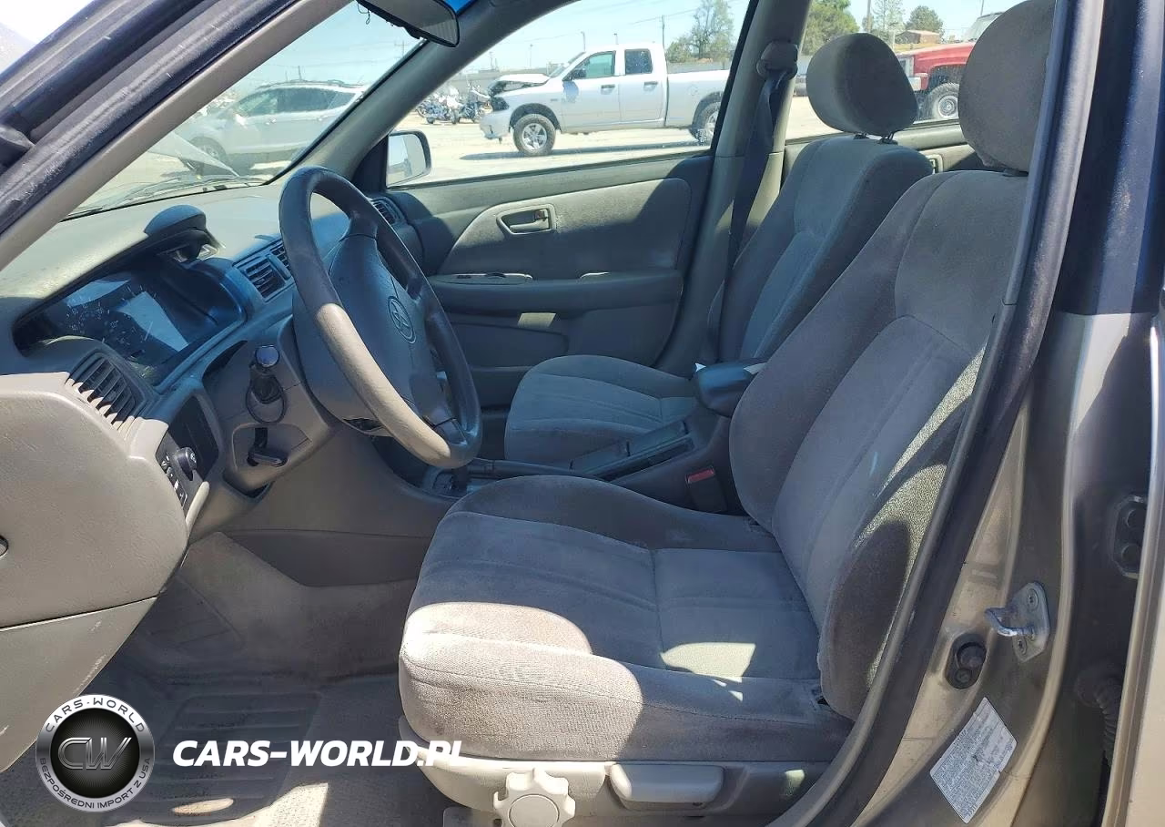 1998 Toyota Camry Le VIN:JT2BG22K0W0246658 - 7