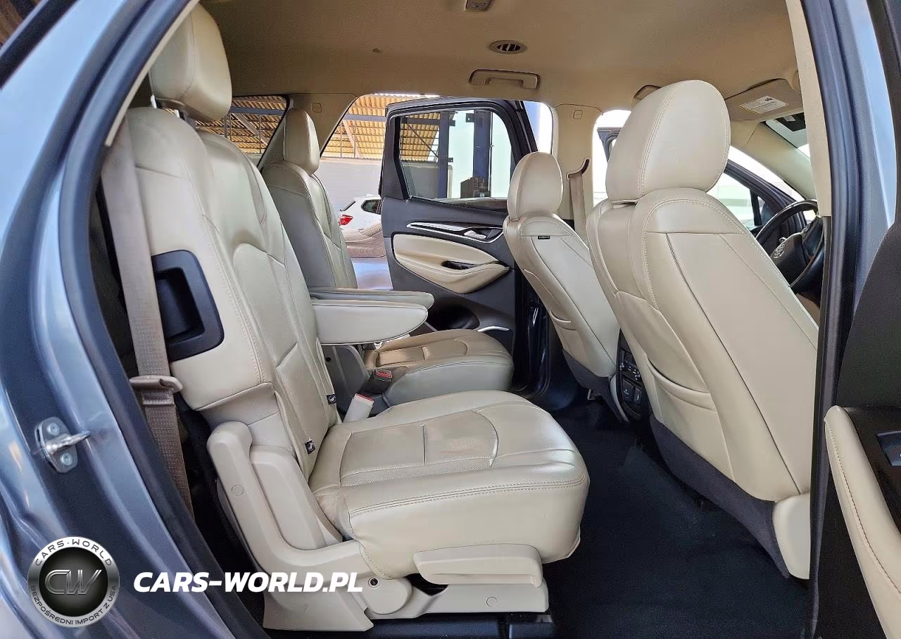 2018 Buick Enclave Essence VIN:5GAERBKW9JJ251394 - 11