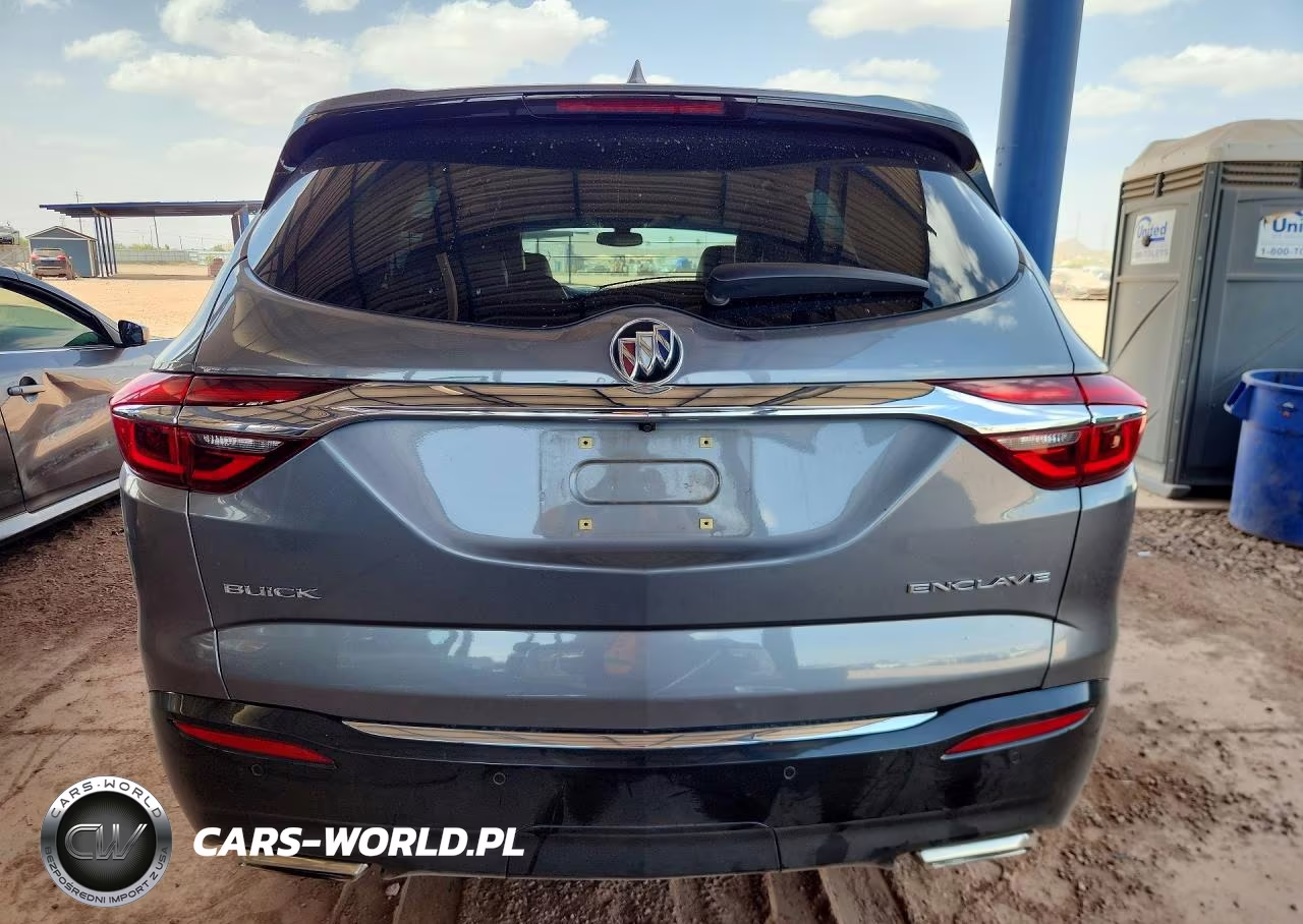2018 Buick Enclave Essence VIN:5GAERBKW9JJ251394 - 6