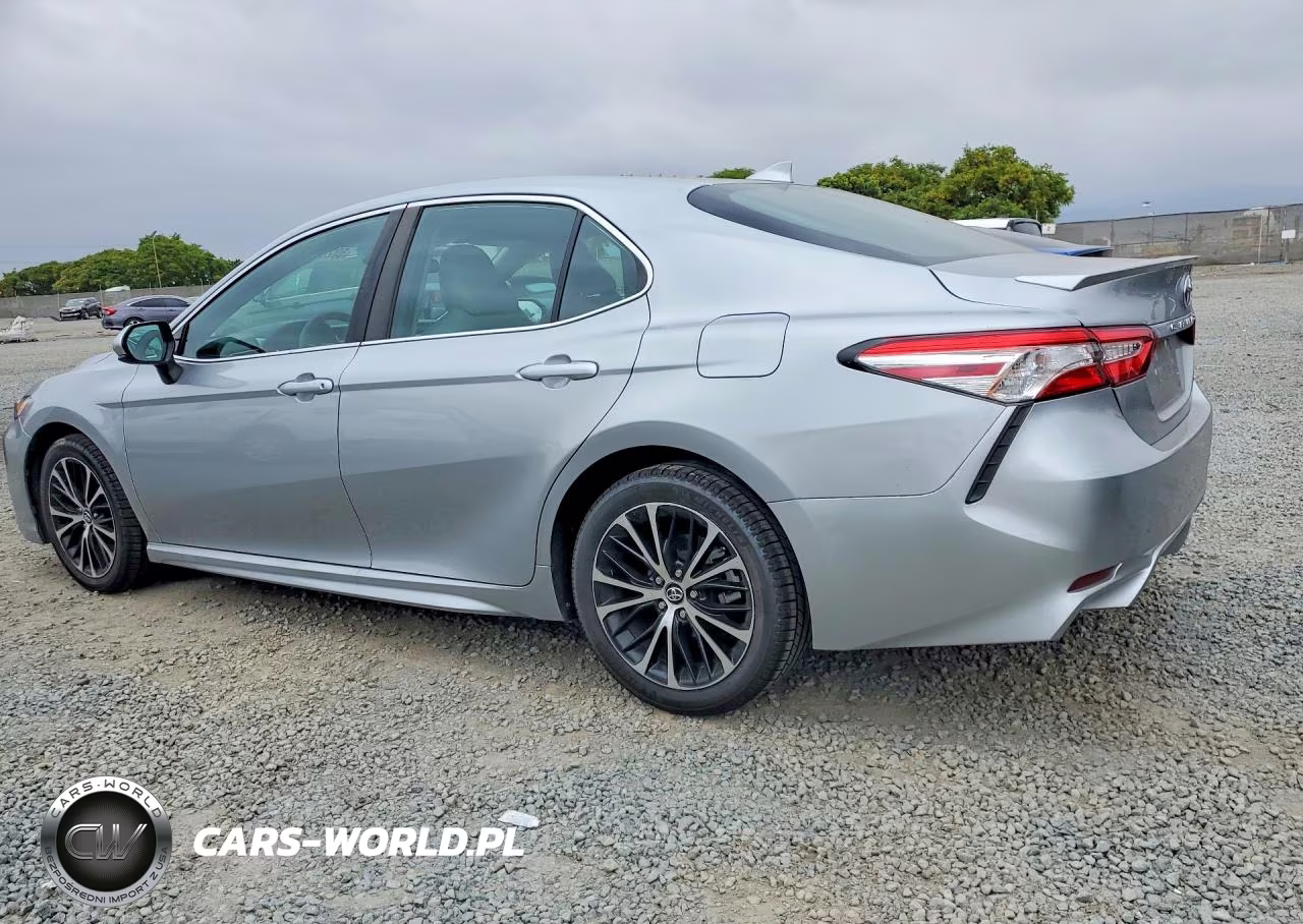2020 Toyota Camry Se VIN:4T1G11AK0LU870440 - 2