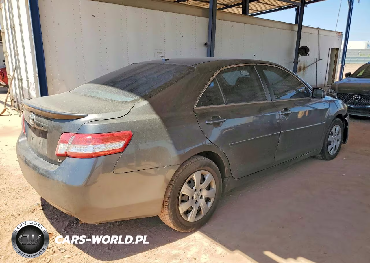 2010 Toyota Camry Le VIN:4T4BF3EK2AR047769 - 3
