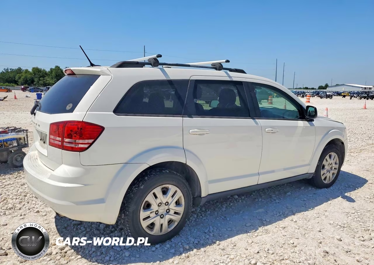 2017 Dodge Journey Se VIN:3C4PDCAB8HT559279 - 3