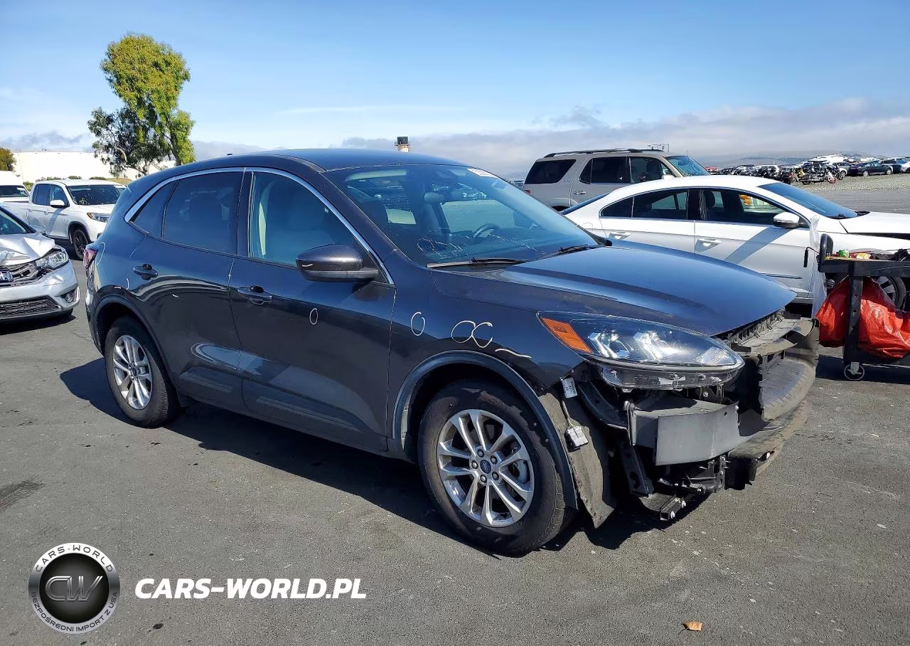2020 Ford Escape Se VIN:1FMCU0G60LUC63612 - 4