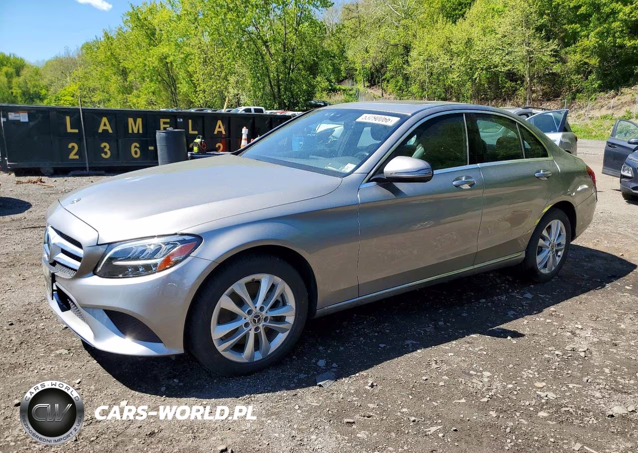 2019 Mercedes-Benz C 300 4Matic – zdjęcie 1 z 12