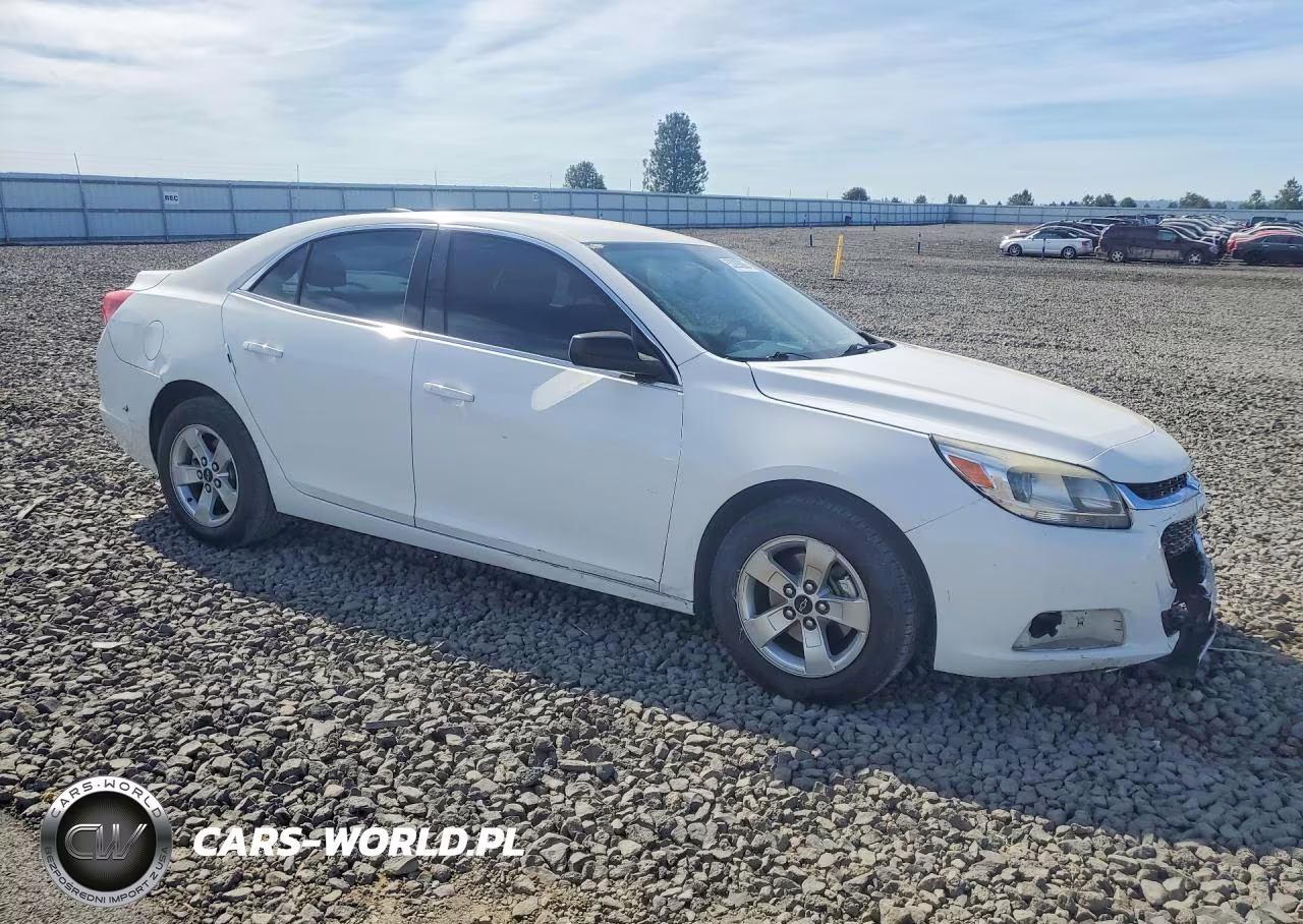 2015 Chevrolet Malibu Ls VIN:1G11A5SLXFF269112 - 4