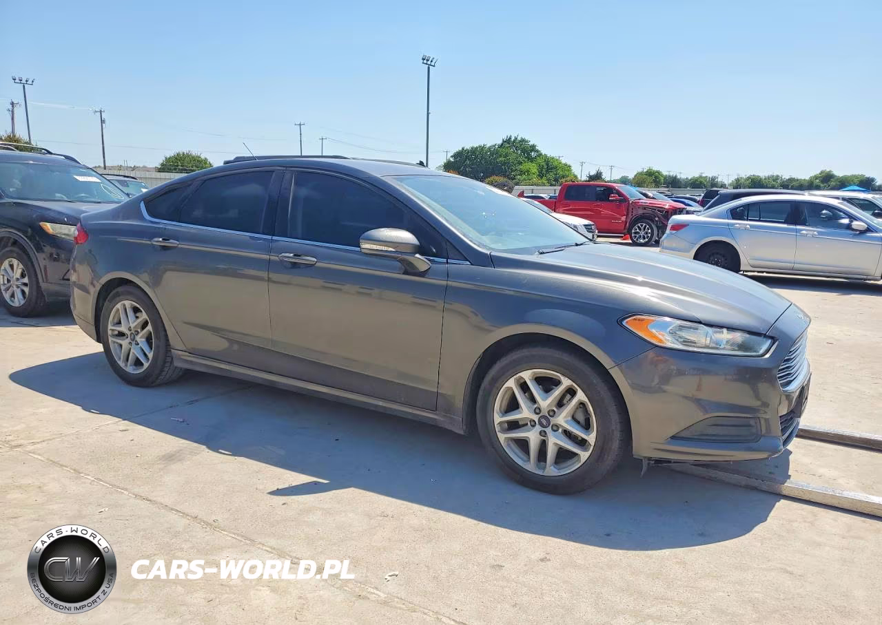 2016 Ford Fusion Se VIN:3FA6P0HDXGR279082 - 4
