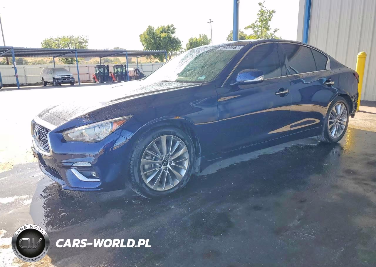 2022 Infiniti Q50 Luxe – zdjęcie 1 z 12