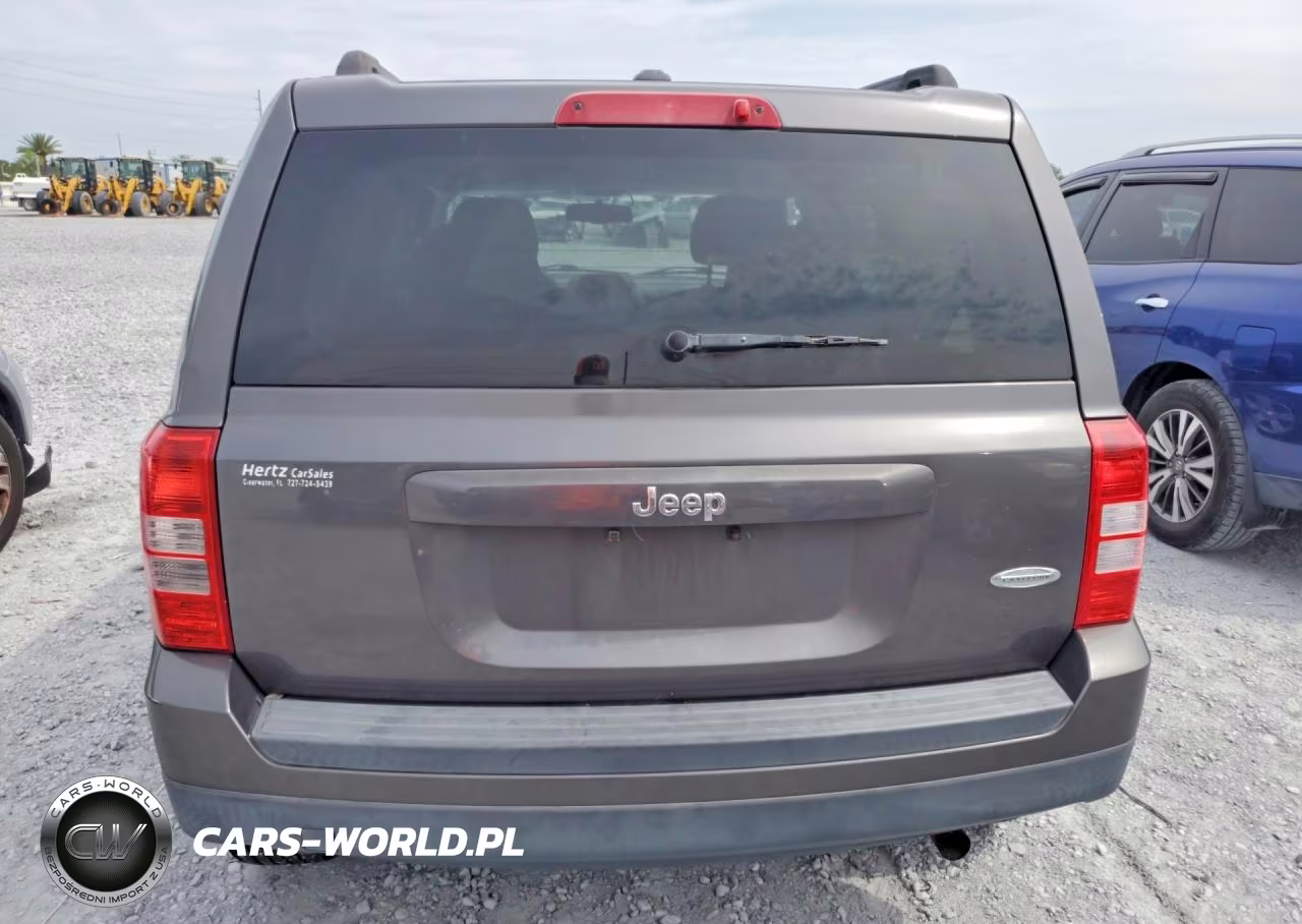 2016 Jeep Patriot Latitude VIN:1C4NJPFA9GD640318 - 6