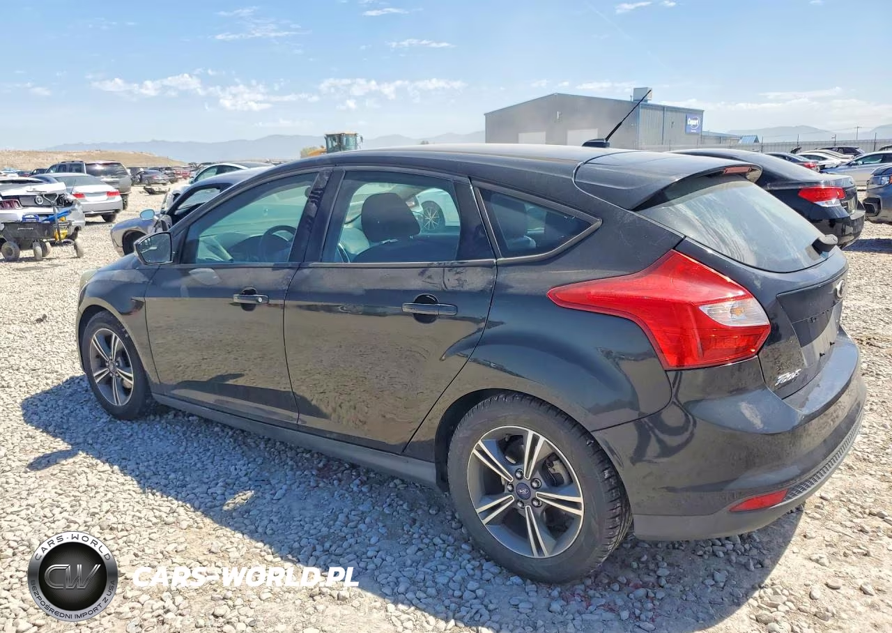 2014 Ford Focus Se VIN:1FADP3K27EL276782 - 2