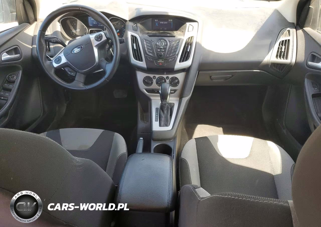 2014 Ford Focus Se VIN:1FADP3K27EL276782 - 8