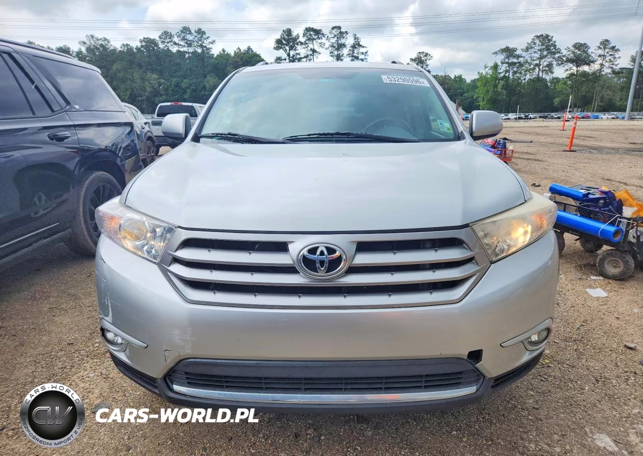 2013 Toyota Highlander Plus VIN:5TDZK3EH8DS105177 - 5