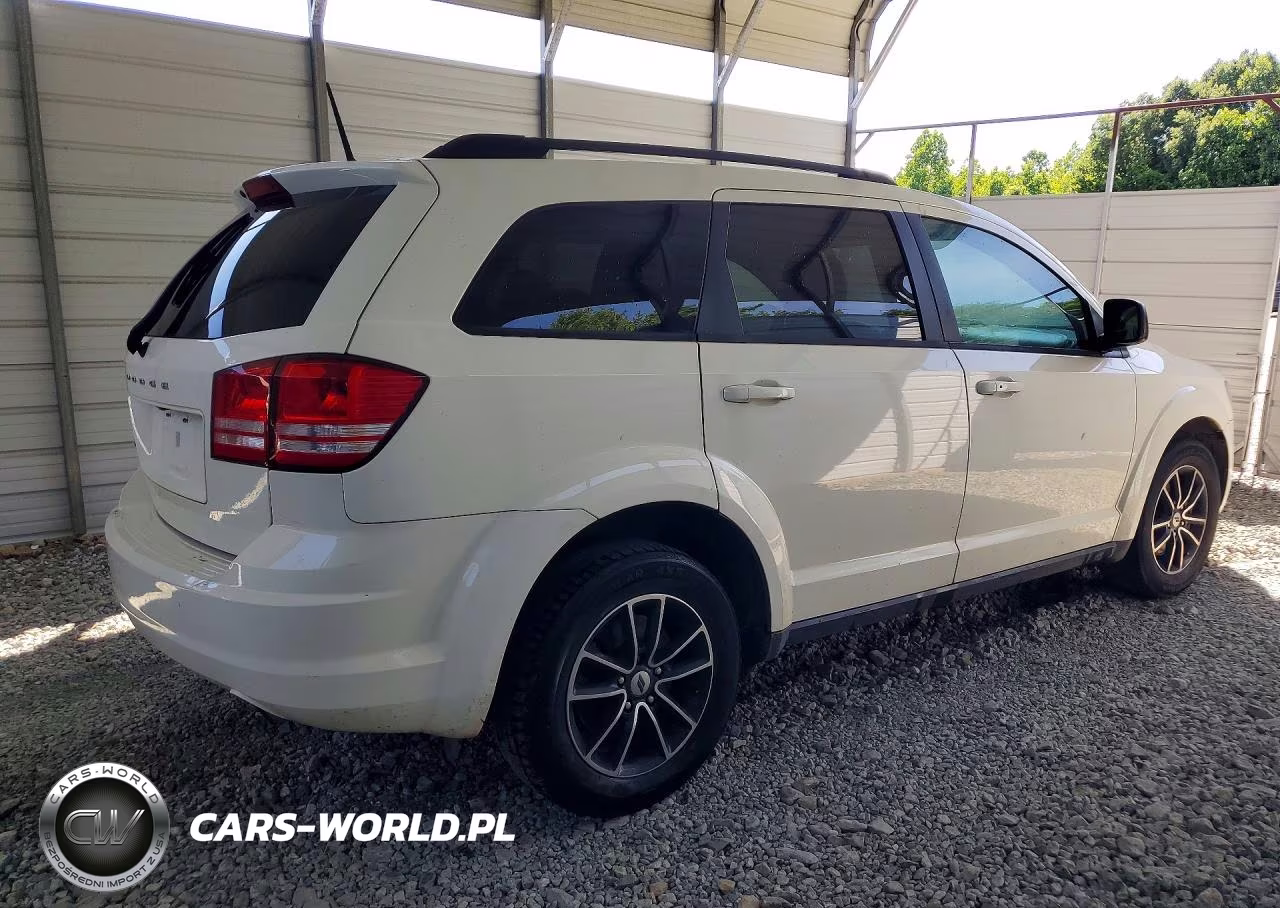2018 Dodge Journey Se VIN:3C4PDCAB6JT527016 - 3