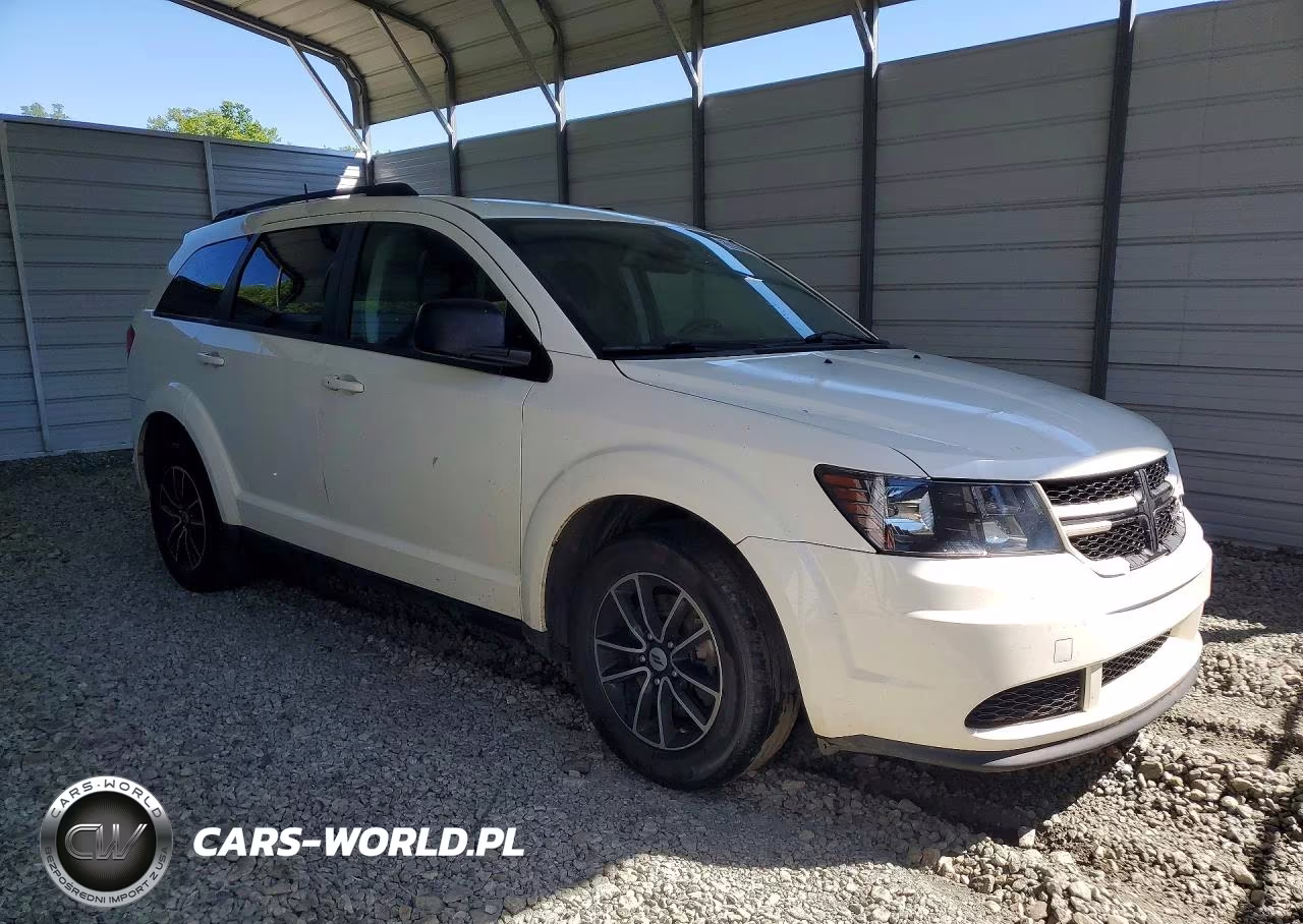 2018 Dodge Journey Se VIN:3C4PDCAB6JT527016 - 4