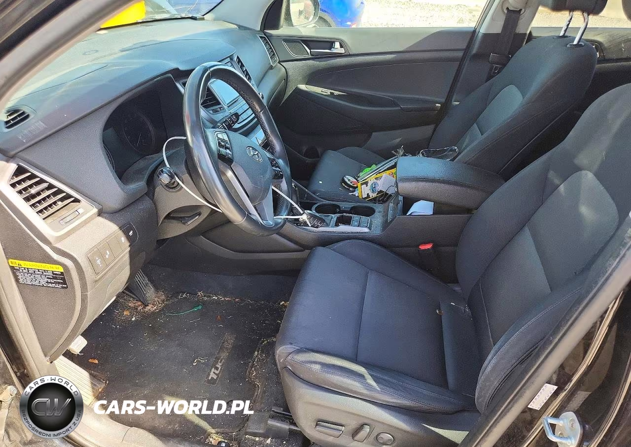 2017 Hyundai Tucson Sport VIN:KM8J3CA25HU527528 - 7
