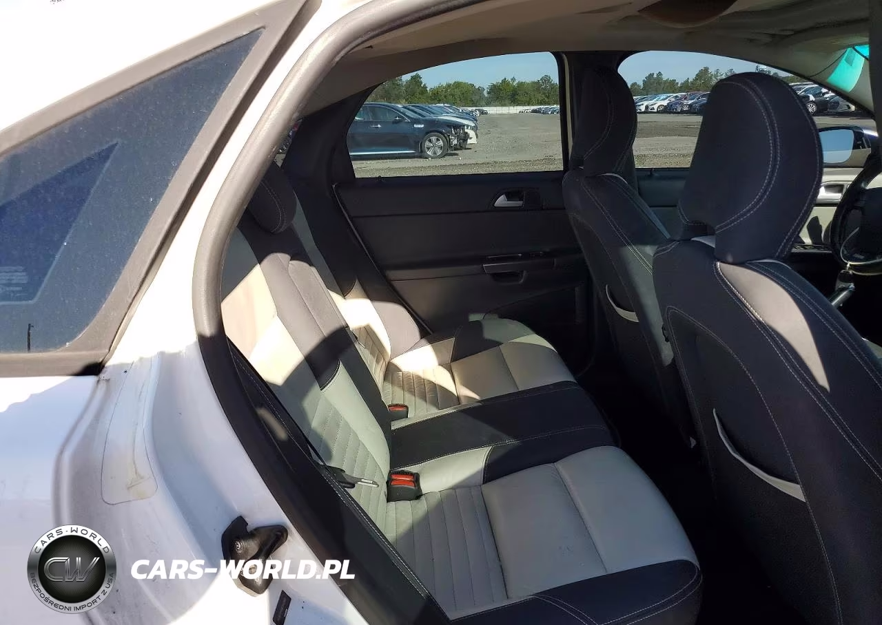 2011 Volvo S40 T5 VIN:YV1672MS6B2540063 - 10