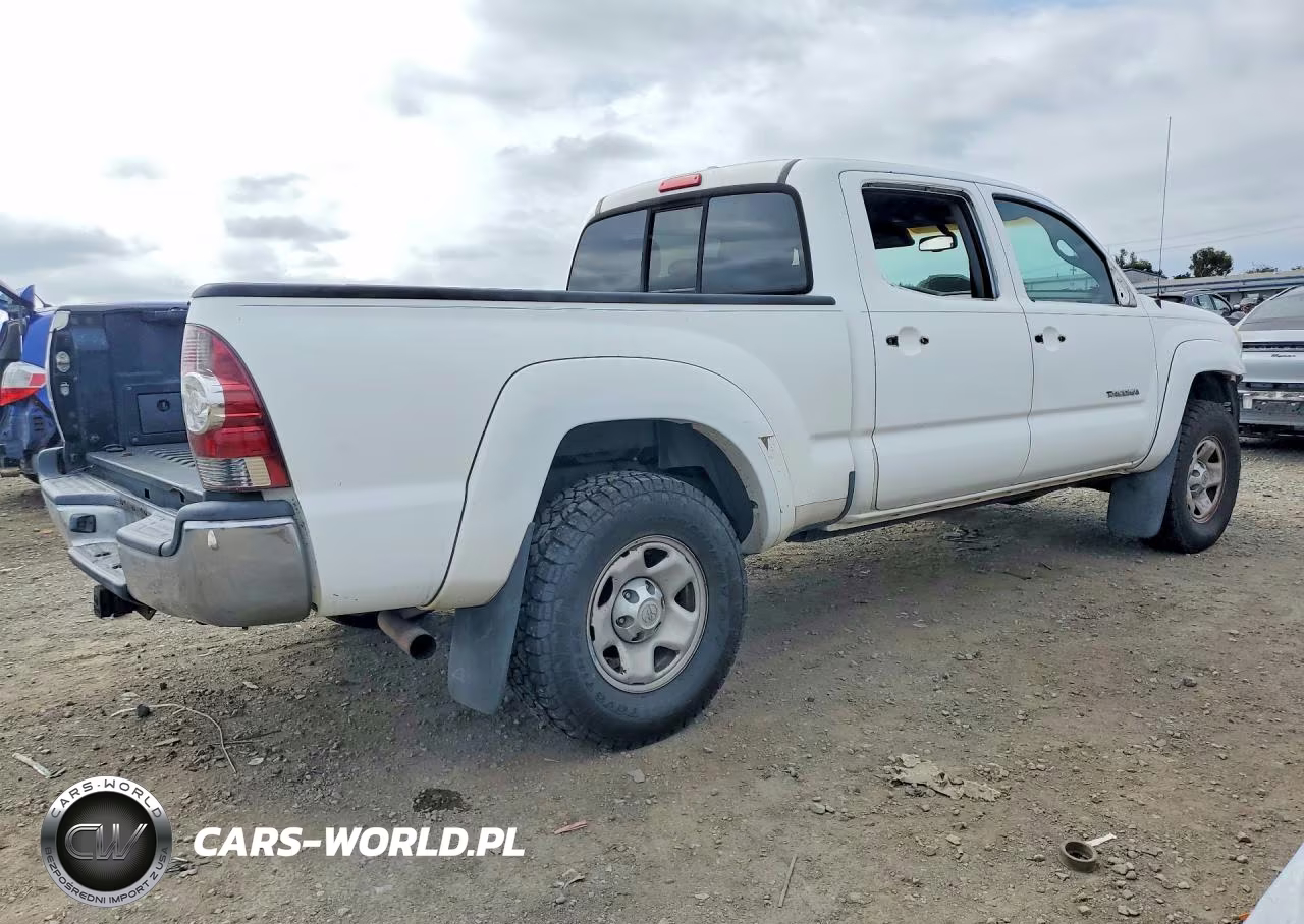 2009 Toyota Tacoma Double Cab Long Bed VIN:3TMMU52NX9M014770 - 3