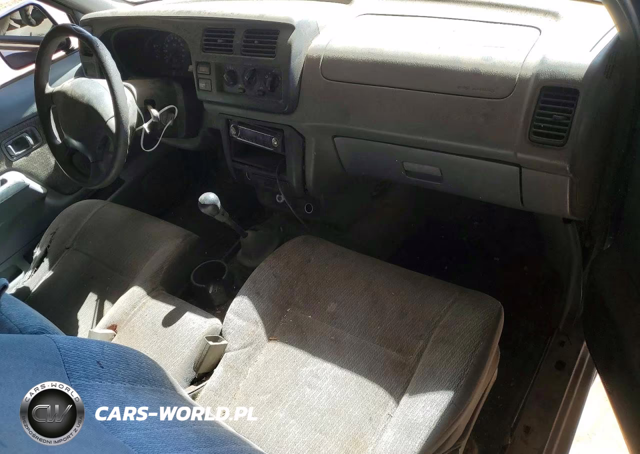 2000 Nissan Frontier King Cab Xe VIN:1N6DD26S5YC401500 - 8
