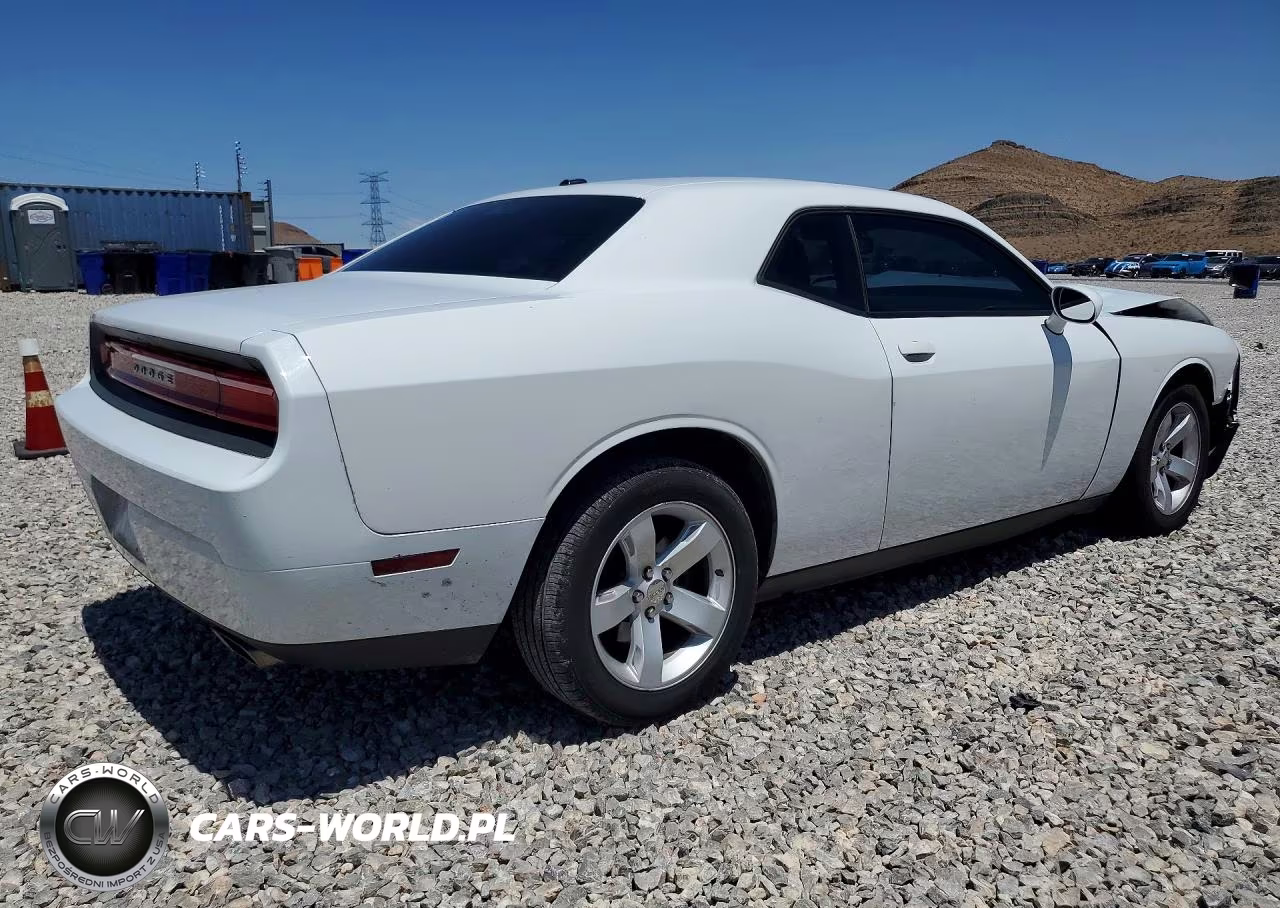 2014 Dodge Challenger Sxt VIN:2C3CDYAG4EH298412 - 3