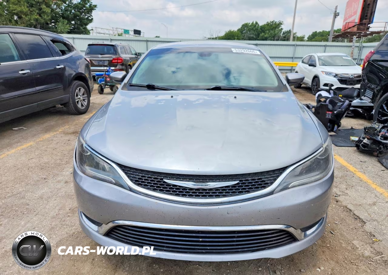2015 Chrysler 200 Limited VIN:1C3CCCAB5FN688731 - 5