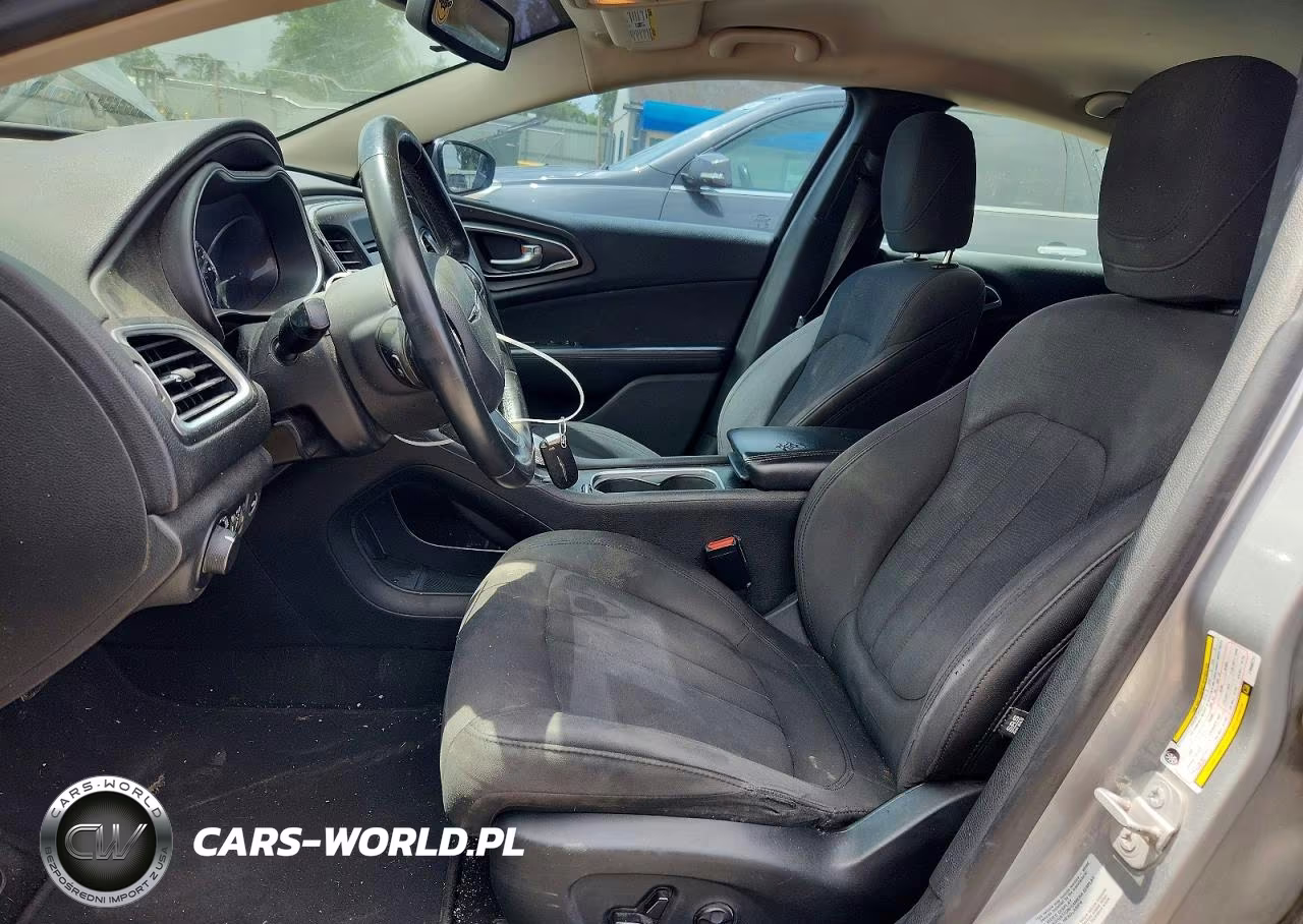 2015 Chrysler 200 Limited VIN:1C3CCCAB5FN688731 - 7