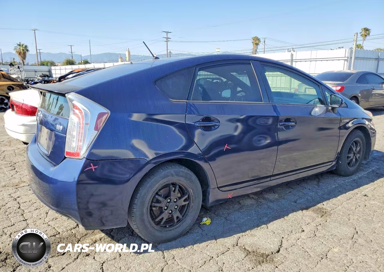 2012 Toyota Prius Two VIN:JTDKN3DU3C1539607 - 3