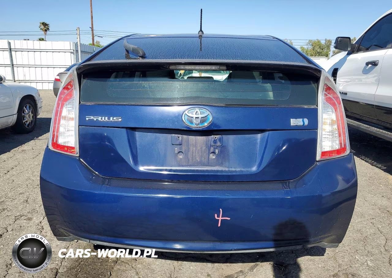 2012 Toyota Prius Two VIN:JTDKN3DU3C1539607 - 6