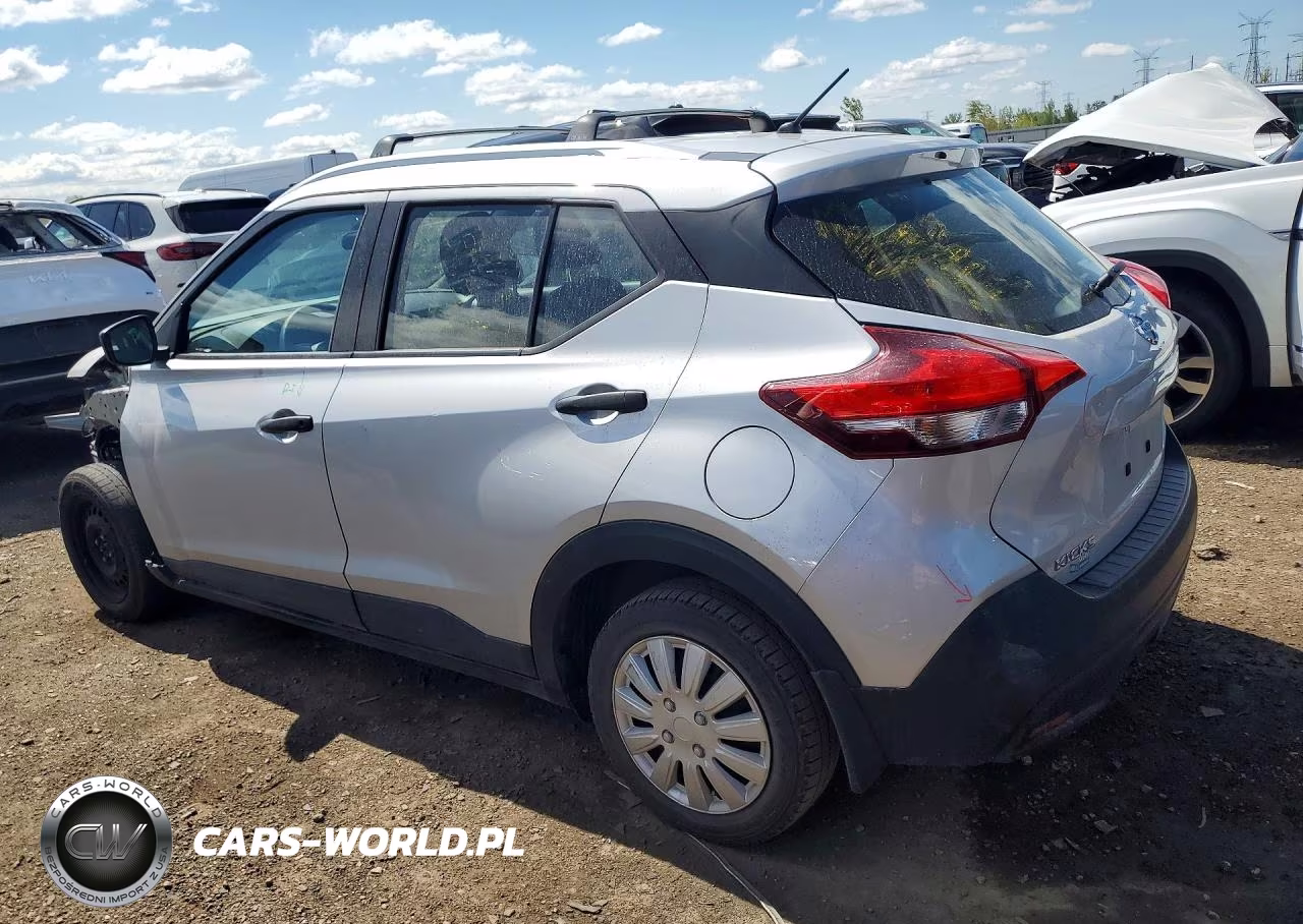 2019 Nissan Kicks S VIN:3N1CP5CUXKL563229 - 2