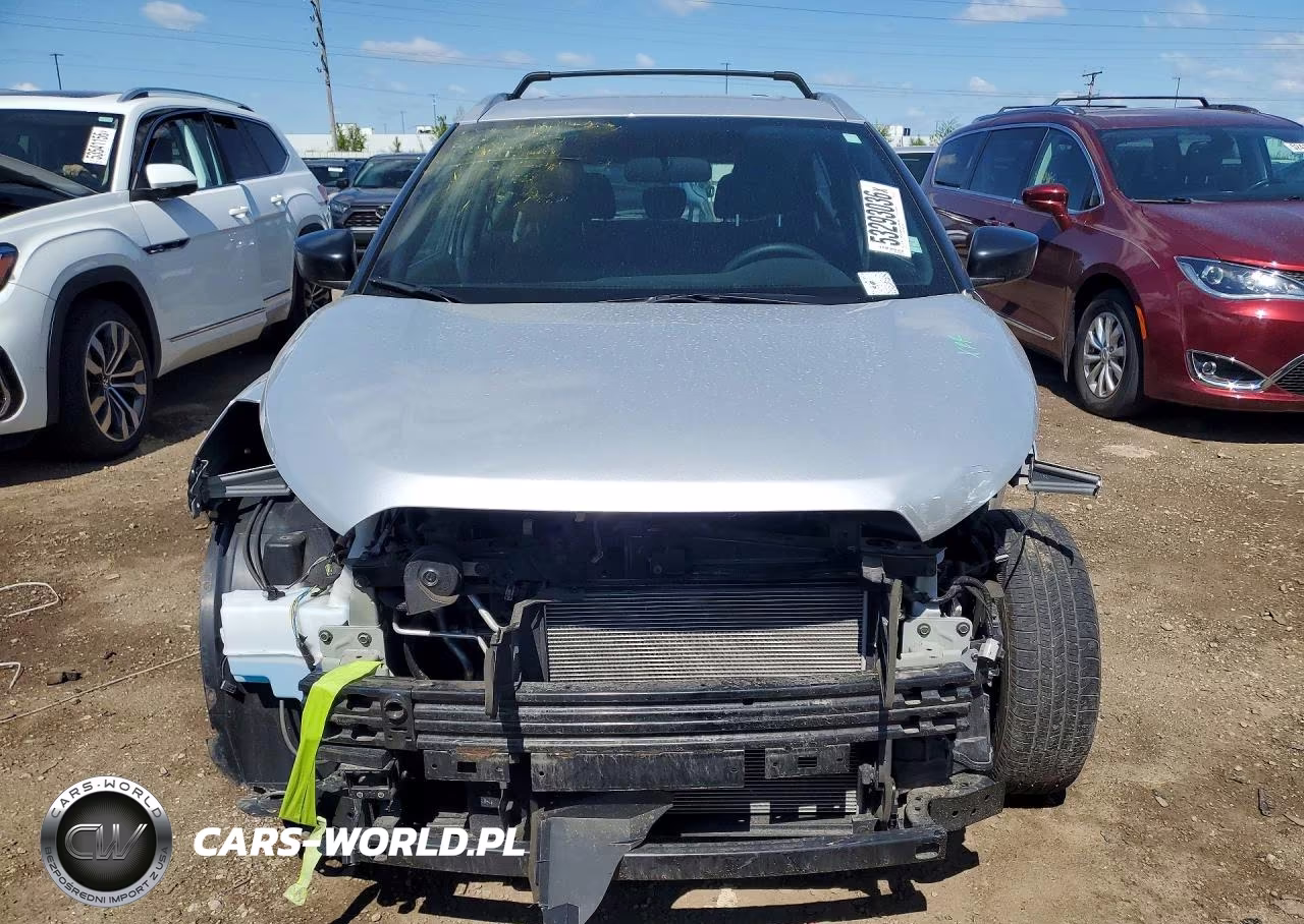 2019 Nissan Kicks S VIN:3N1CP5CUXKL563229 - 5