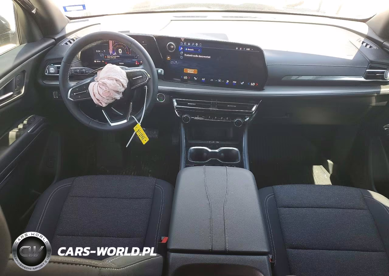 2026 Chevrolet Traverse Lt VIN:1GNERGKS4TJ242136 - 8