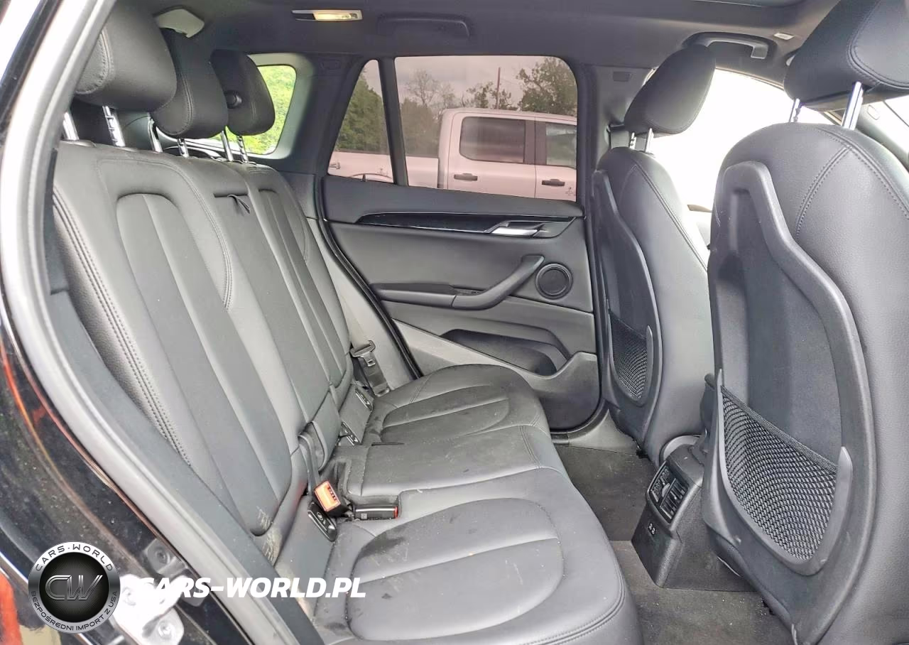 2021 BMW X1 xDrive28I VIN:WBXJG9C07M5T17804 - 11