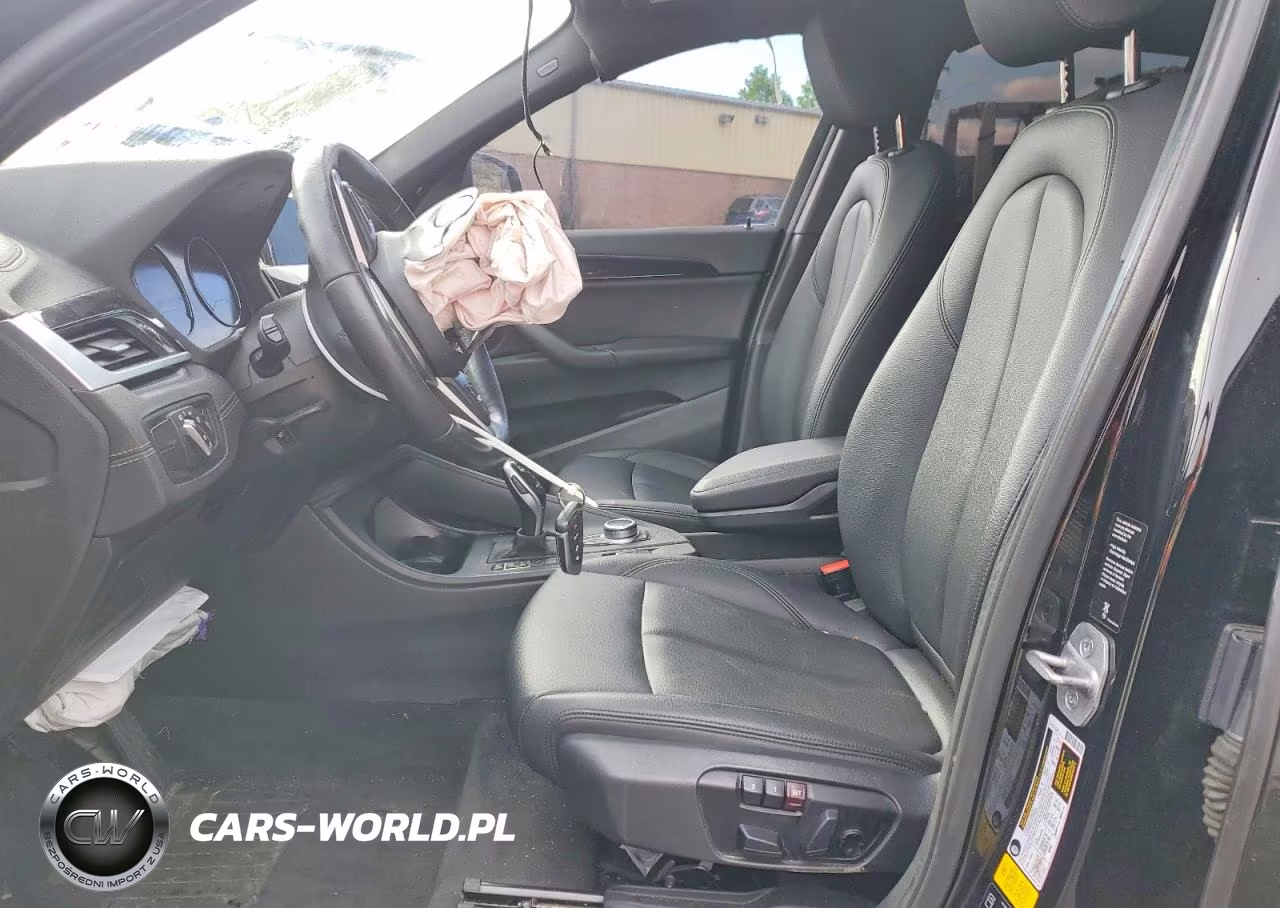 2021 BMW X1 xDrive28I VIN:WBXJG9C07M5T17804 - 7
