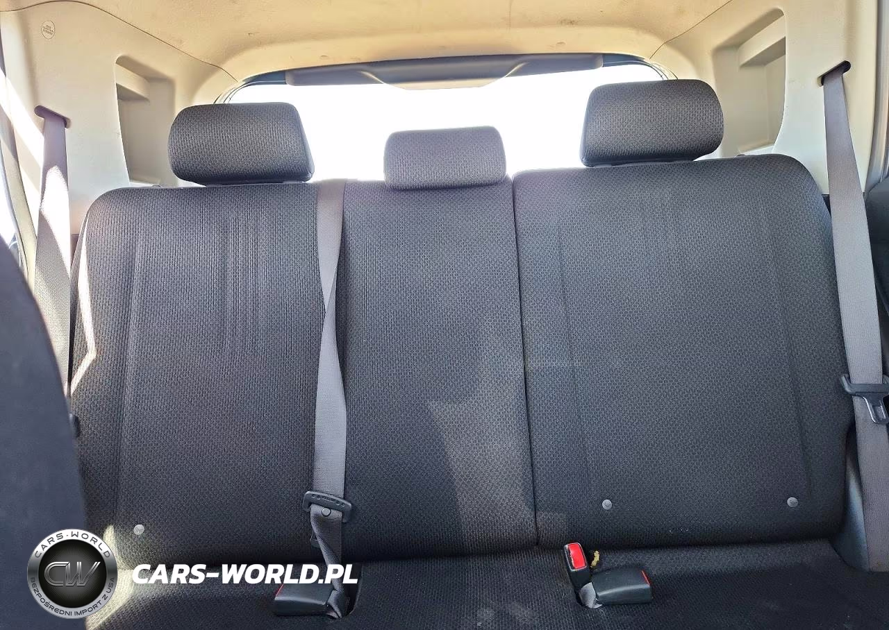 2008 Toyota Scion Xb VIN:JTLKE50E981036640 - 10
