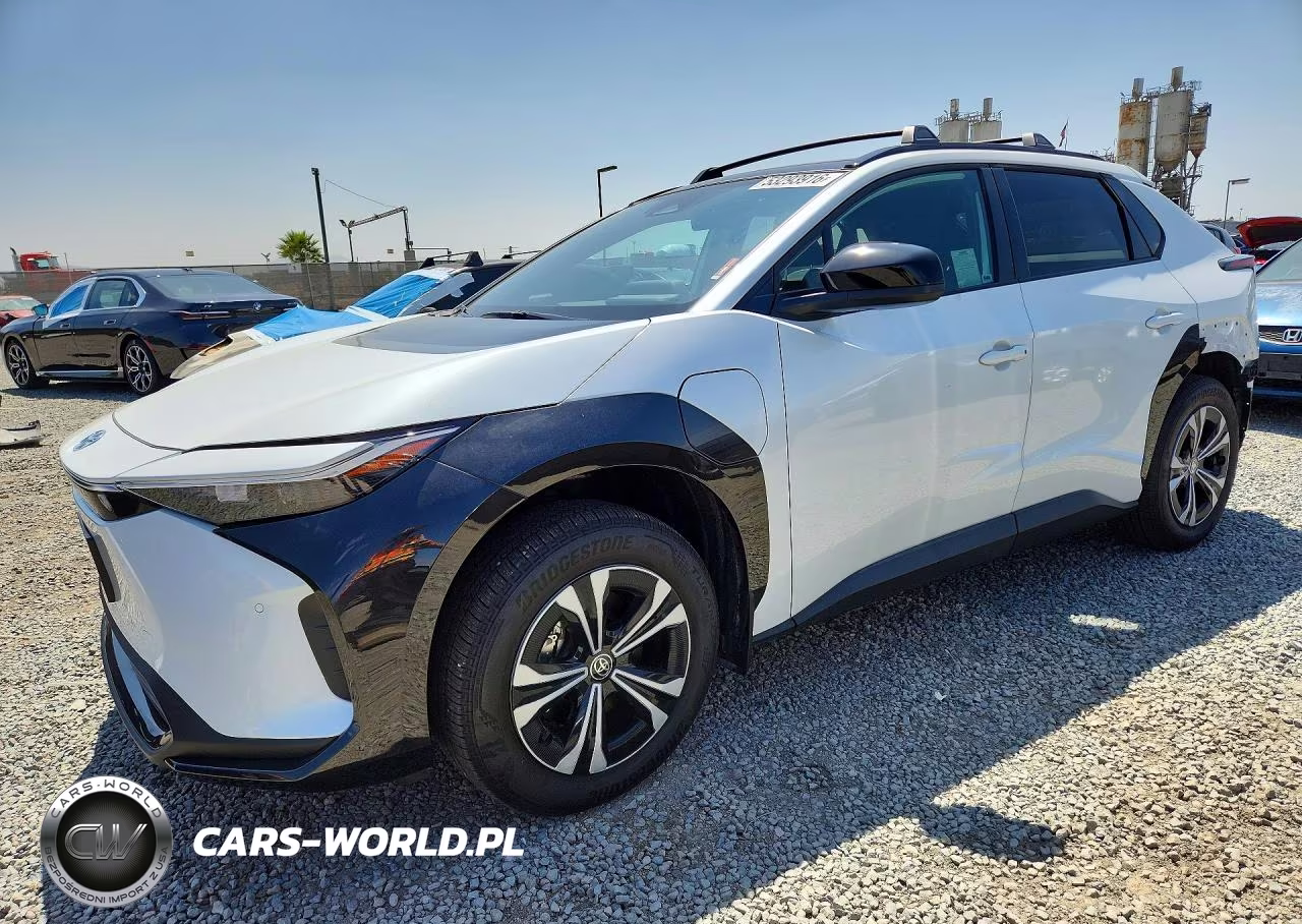 2025 Toyota Bz4X Xle – zdjęcie 1 z 13